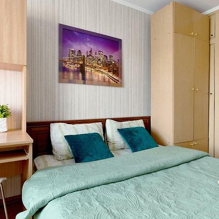 L3-82 Main Street- Modern New Three 3 Separate 3Bedrooms 100 M2 - Central Location, Metro Palace Of Sports - Gulliver Mall, Arena City Kiev Exterior foto