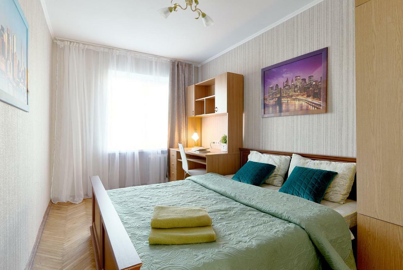L3-82 Main Street- Modern New Three 3 Separate 3Bedrooms 100 M2 - Central Location, Metro Palace Of Sports - Gulliver Mall, Arena City Kiev Exterior foto