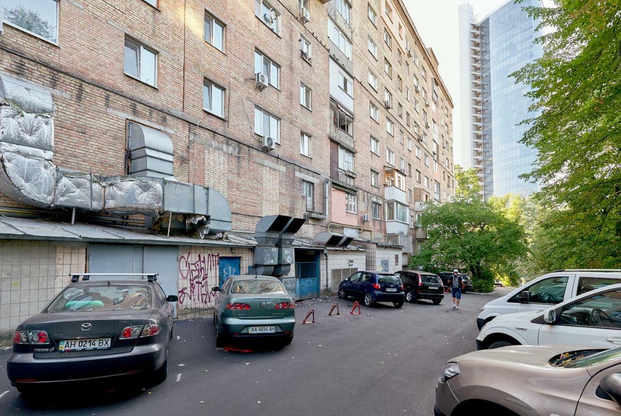 L3-82 Main Street- Modern New Three 3 Separate 3Bedrooms 100 M2 - Central Location, Metro Palace Of Sports - Gulliver Mall, Arena City Kiev Exterior foto