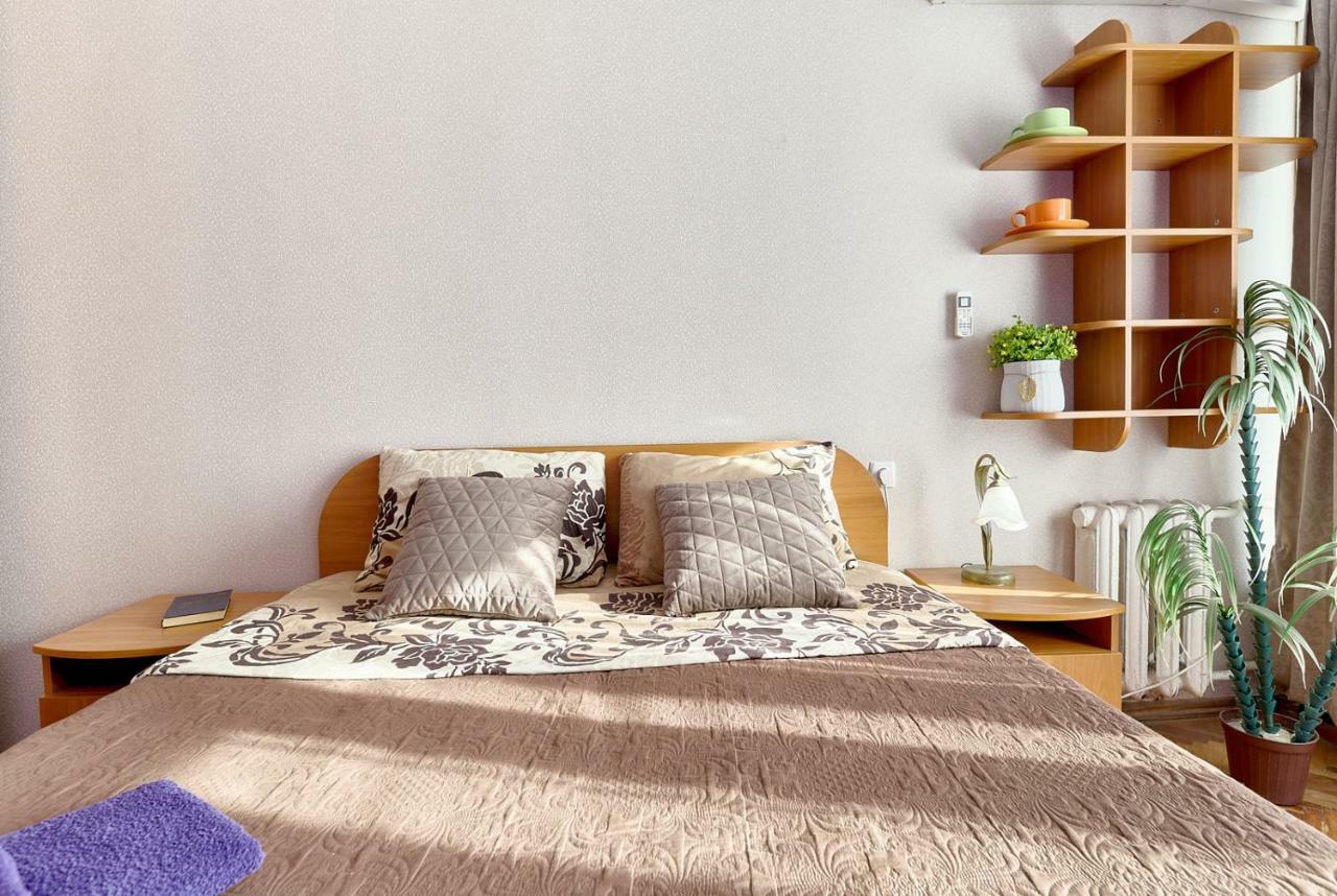 L3-82 Main Street- Modern New Three 3 Separate 3Bedrooms 100 M2 - Central Location, Metro Palace Of Sports - Gulliver Mall, Arena City Kiev Exterior foto