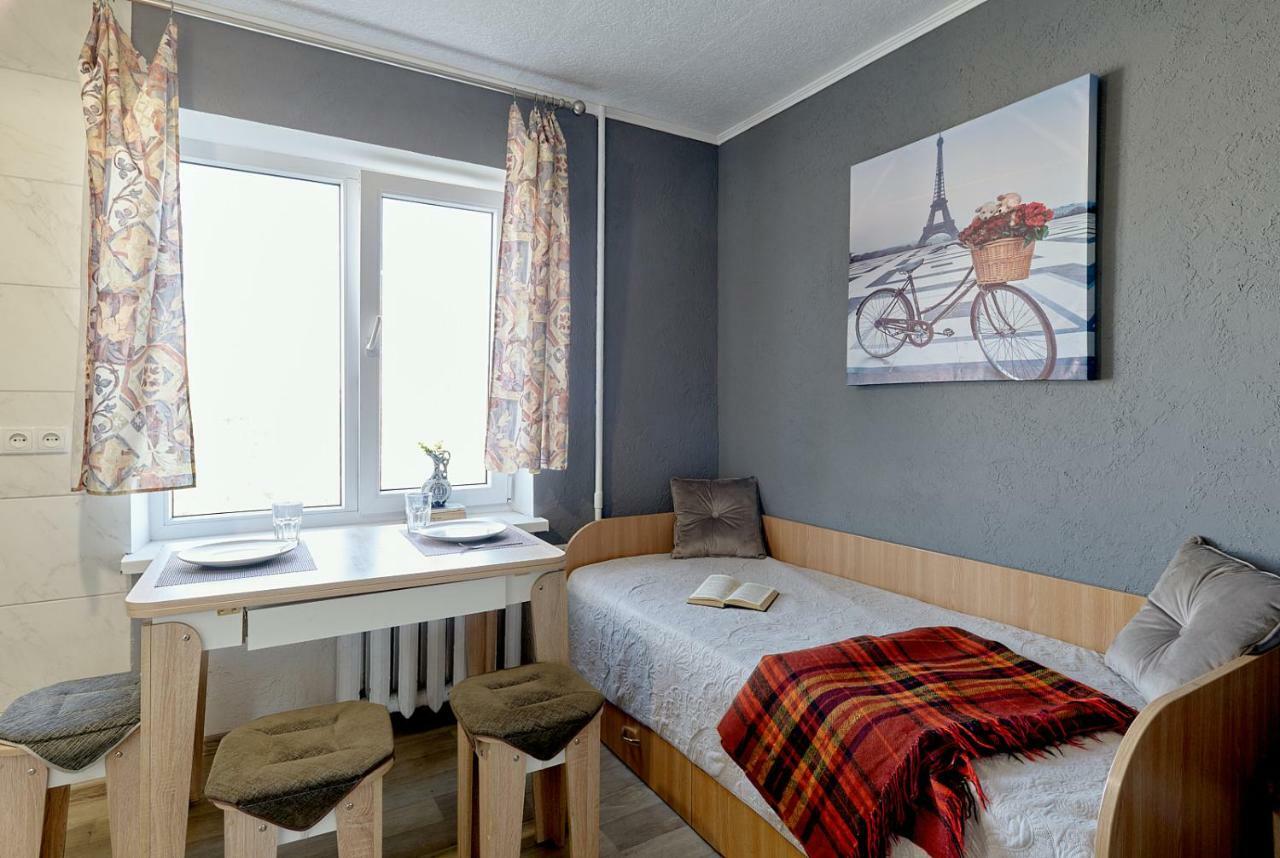 L3-82 Main Street- Modern New Three 3 Separate 3Bedrooms 100 M2 - Central Location, Metro Palace Of Sports - Gulliver Mall, Arena City Kiev Exterior foto