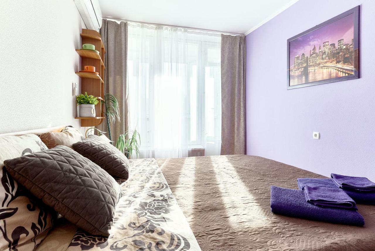 L3-82 Main Street- Modern New Three 3 Separate 3Bedrooms 100 M2 - Central Location, Metro Palace Of Sports - Gulliver Mall, Arena City Kiev Exterior foto