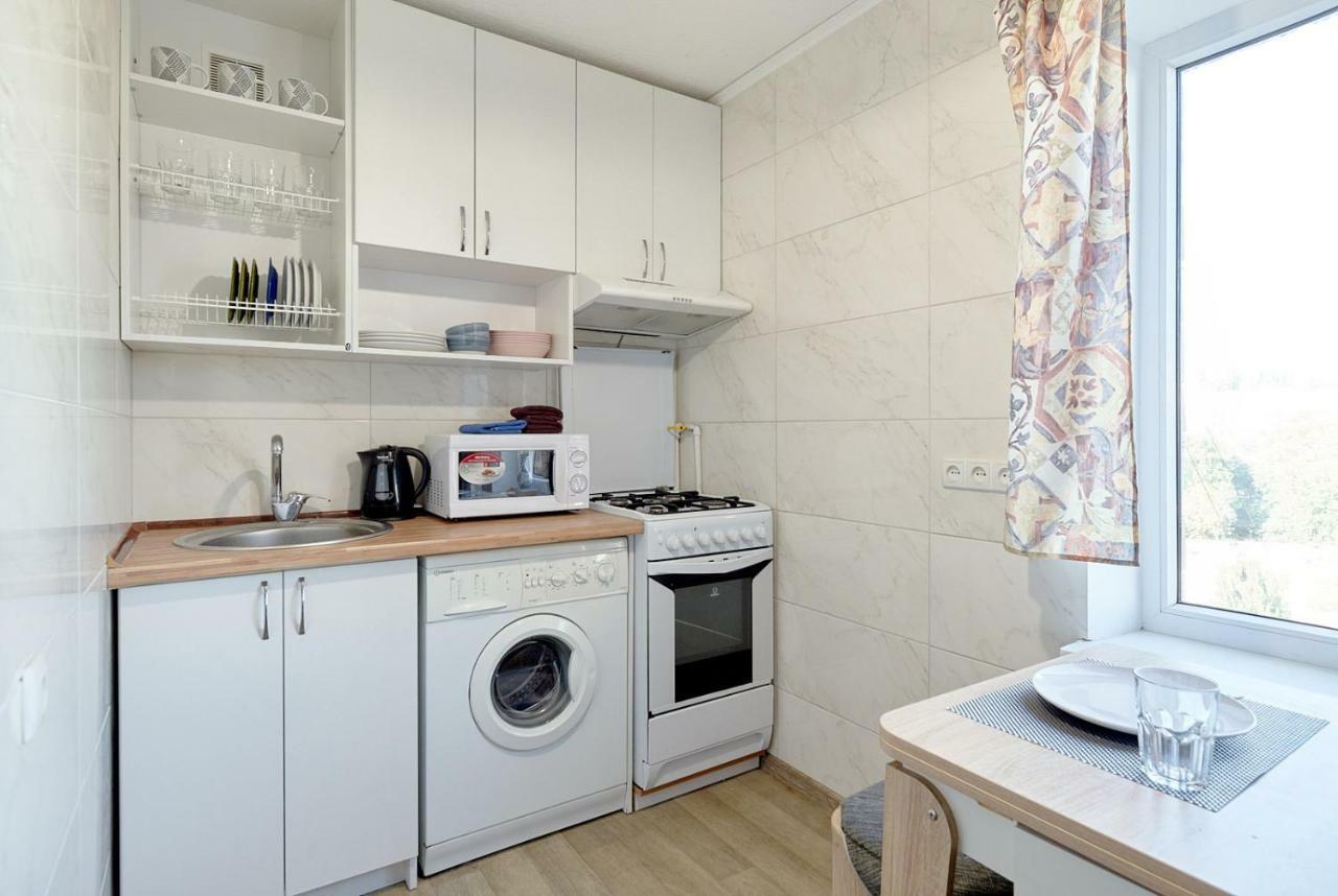 L3-82 Main Street- Modern New Three 3 Separate 3Bedrooms 100 M2 - Central Location, Metro Palace Of Sports - Gulliver Mall, Arena City Kiev Exterior foto