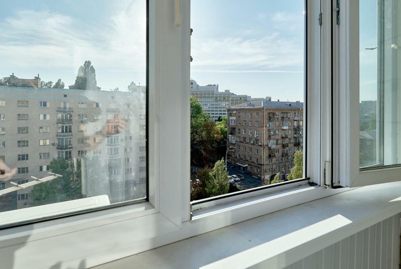 L3-82 Main Street- Modern New Three 3 Separate 3Bedrooms 100 M2 - Central Location, Metro Palace Of Sports - Gulliver Mall, Arena City Kiev Exterior foto